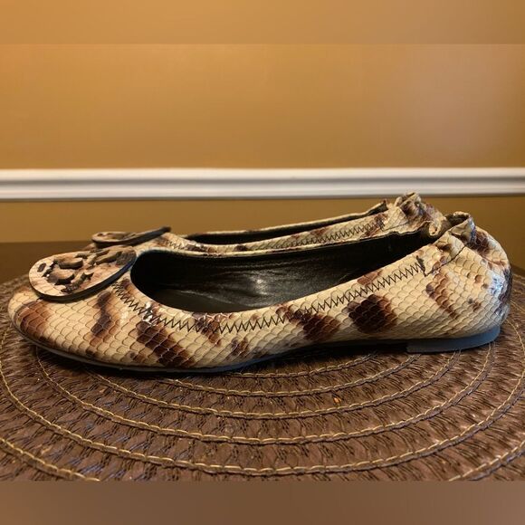 Tory Burch Minnie Travel Ballet Flat 7 M Snake Printed Leather Warm Roccia EUC - Picture 3 of 9